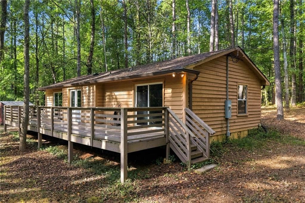 2 bedroom, 1 bathroom, 1,130 sq ft single family residence for sale at 760 Cherokee Trail, Winterville, GA 30683 — photo 2