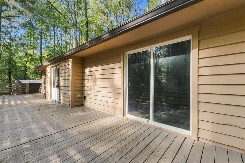 2 bedroom, 1 bathroom, 1,130 sq ft single family residence for sale at 760 Cherokee Trail, Winterville, GA 30683 — photo 3