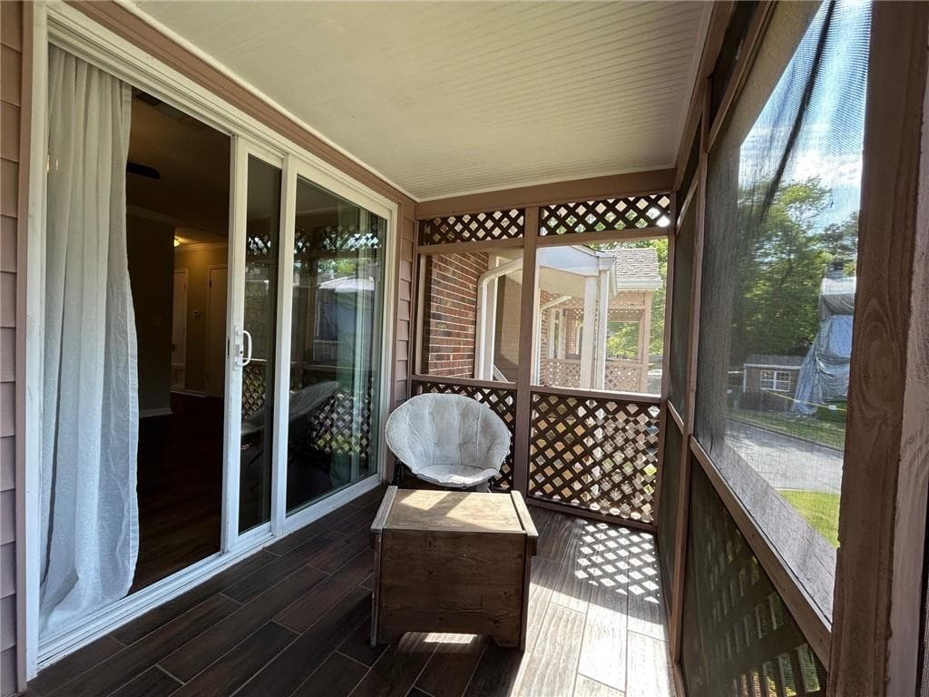 1 bedroom, 1 bathroom, 672 sq ft condominium for rent at 336 Quail Run, Roswell, GA 30076 for $1,475 a month — photo 10
