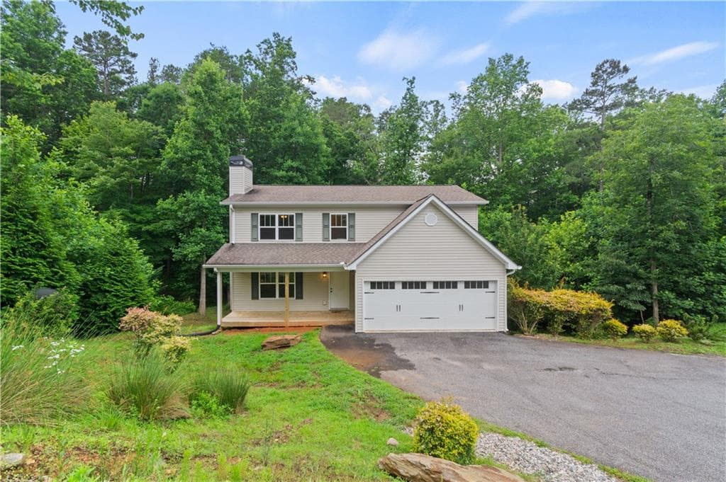 4 bedroom, 3 bathroom, 1,956 sq ft single family residence for sale at 148 Brooks Drive, Dahlonega, GA 30533 — photo 2