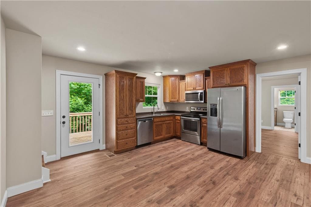 4 bedroom, 3 bathroom, 1,956 sq ft single family residence for sale at 148 Brooks Drive, Dahlonega, GA 30533 — photo 10