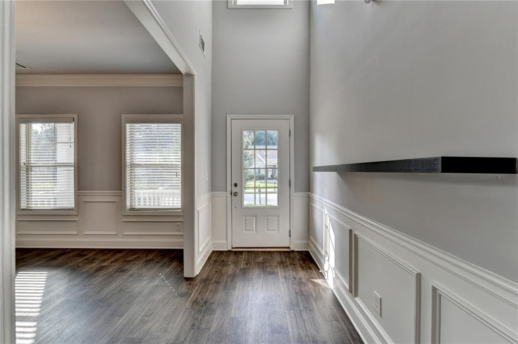 4 bedroom, 3 bathroom, 2,142 sq ft single family residence for sale at 4691 Hidden Creek Drive, Gainesville, GA 30504 — photo 9