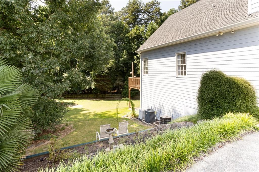 4 bedroom, 3 bathroom, 4,195 sq ft single family residence for sale at 4530 Bogan Gates Drive, Buford, GA 30519 — photo 7
