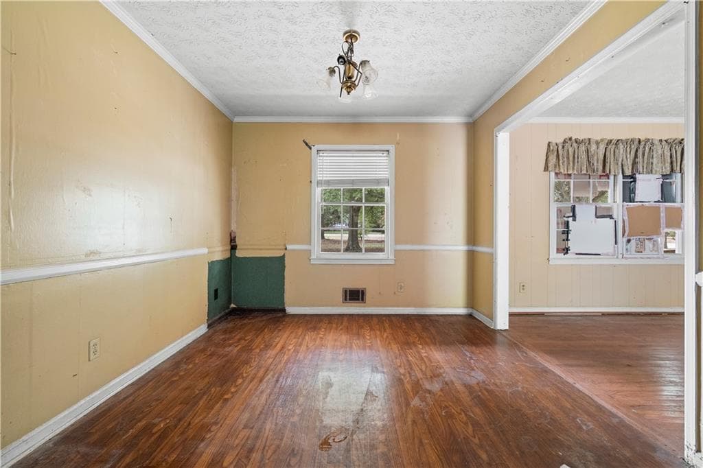 3 bedroom, 2 bathroom, 1,408 sq ft single family residence under contract at 1031 Second Street, Bishop, GA 30621 — photo 6