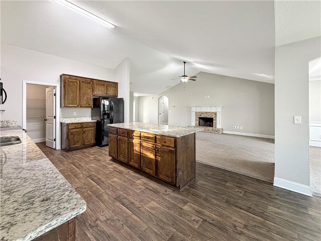 4 bedroom, 3 bathroom, 2,199 sq ft single family residence for rent at 700 River Mist Circle, Jefferson, GA 30549 for $2,200 a month — photo 6