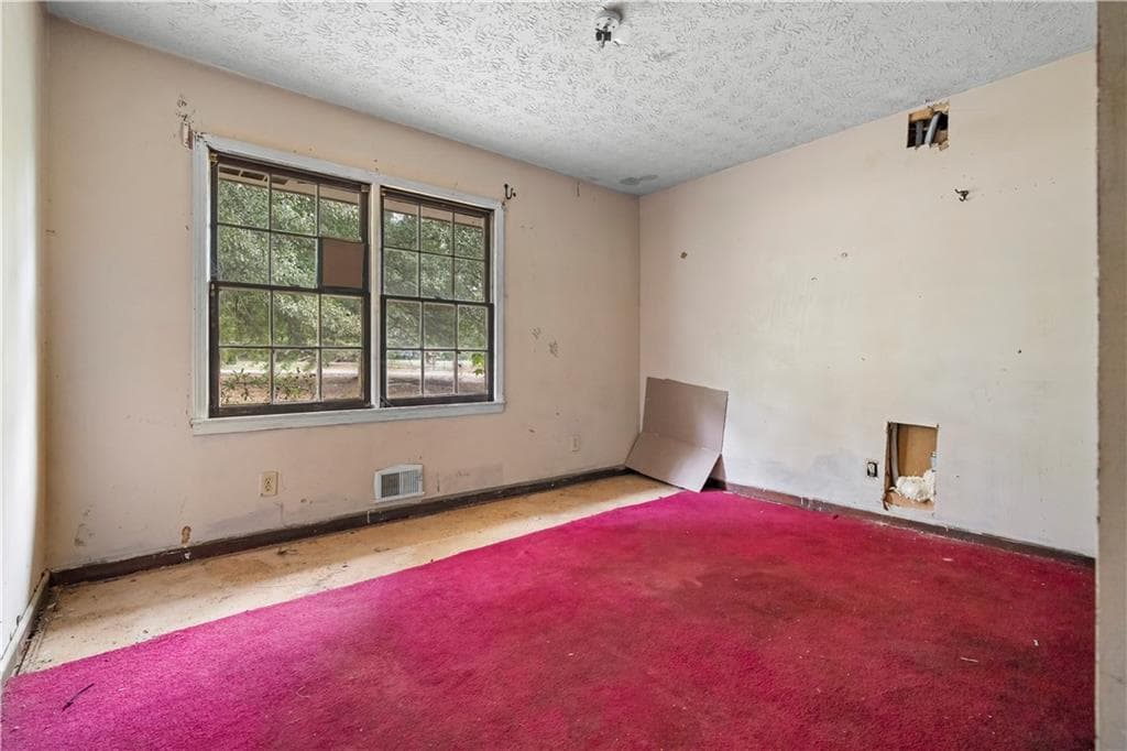 3 bedroom, 2 bathroom, 1,408 sq ft single family residence under contract at 1031 Second Street, Bishop, GA 30621 — photo 10
