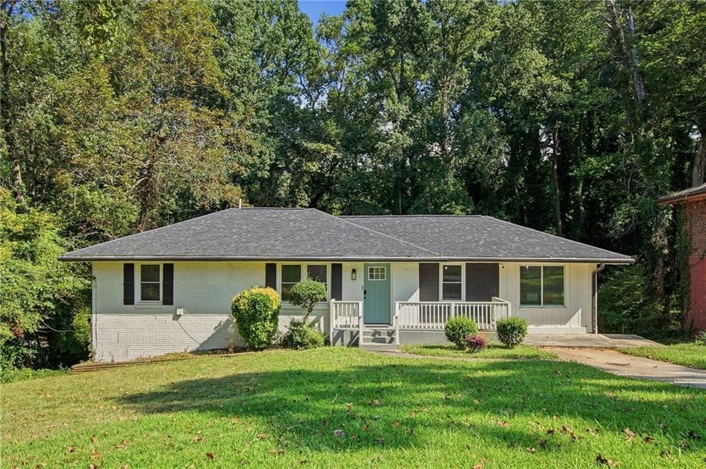 4 bedroom, 3 bathroom, 2,640 sq ft single family residence for sale at 1778 Vicki Lane, Atlanta, GA 30316 — photo 1 of 43