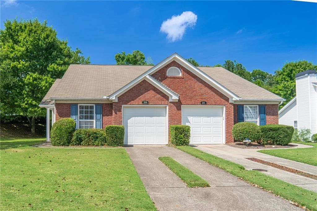 2 bedroom, 2 bathroom, 1,007 sq ft townhouse for sale at 209 Cottonwood Creek Circle, Canton, GA 30114