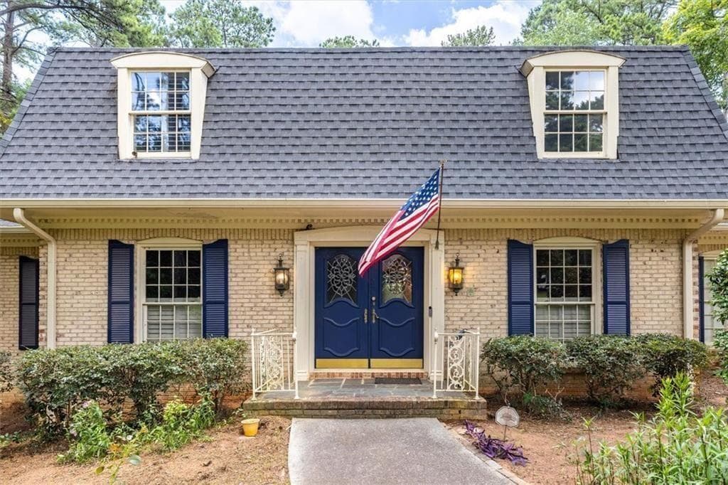 4 bedroom, 4 bathroom, 4,434 sq ft single family residence for sale at 2123 Mountain Creek Drive, Smoke Rise, GA 30087 — photo 8