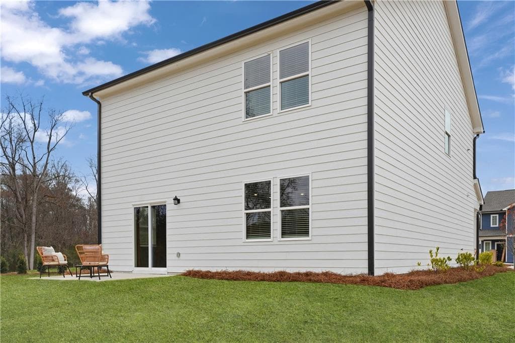 4 bedroom, 3 bathroom, 1,990 sq ft single family residence for sale at 150 Shenandoah Lane, LaGrange, GA 30241 — photo 2