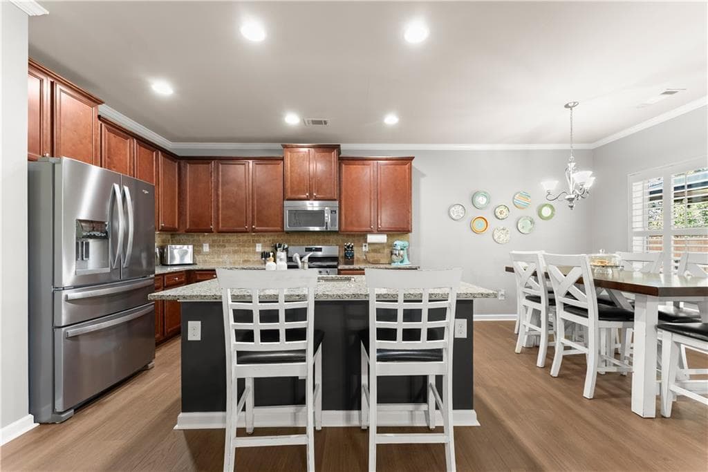 4 bedroom, 3 bathroom, 2,585 sq ft single family residence for sale at 4510 Hidden Creek Drive, Gainesville, GA 30504 — photo 7