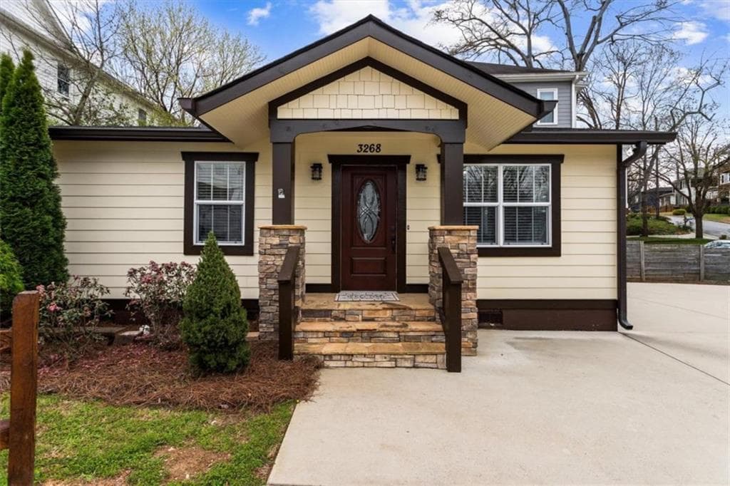 2 bedroom, 2 bathroom, 1,008 sq ft single family residence for sale at 3268 Mae Avenue, Brookhaven, GA 30319 — photo 2