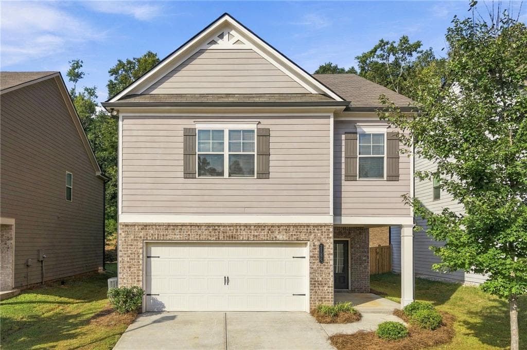4 bedroom, 3 bathroom, 2,423 sq ft single family residence for sale at 3184 Hawthorne Path, Braselton, GA 30517 — photo 1 of 56