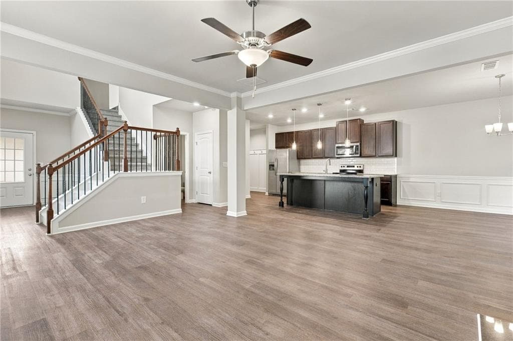 4 bedroom, 3 bathroom, 2,423 sq ft single family residence for sale at 3184 Hawthorne Path, Braselton, GA 30517 — photo 8