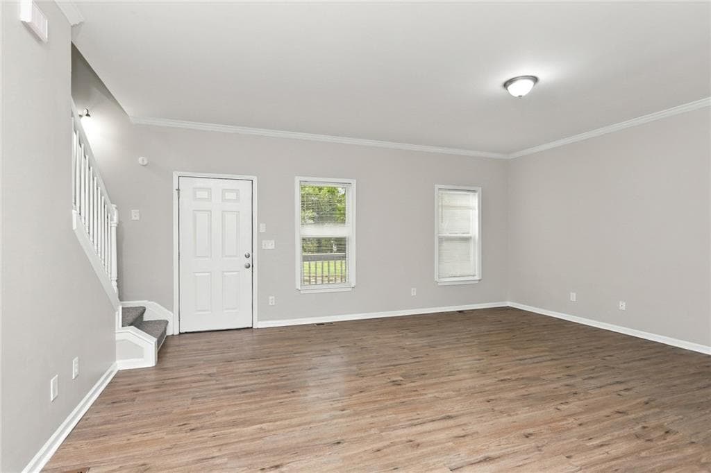5 bedroom, 3 bathroom, 2,196 sq ft single family residence for rent at 841 Ridge Avenue, Atlanta, GA 30318 for $2,040 a month — photo 7