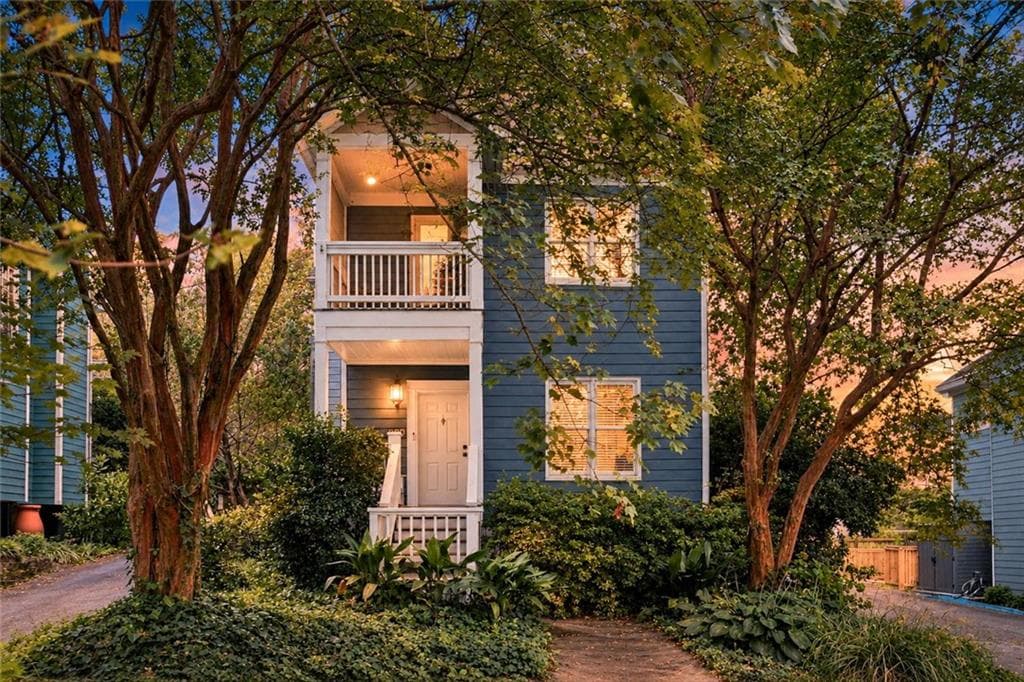 3 bedroom, 3 bathroom, 1,450 sq ft single family residence for sale at 229 Sydney Street, Atlanta, GA 30312 — photo 2