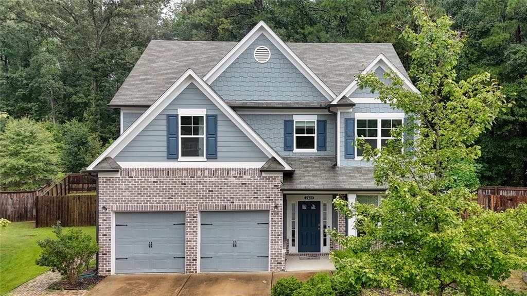 4 bedroom, 3 bathroom, 2,490 sq ft single family residence for sale at 2409 Kingston Heath Way, Marietta, GA 30008 — photo 3