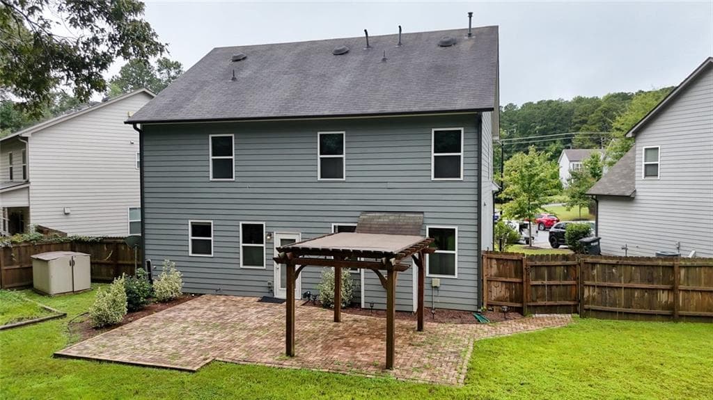 4 bedroom, 3 bathroom, 2,490 sq ft single family residence for sale at 2409 Kingston Heath Way, Marietta, GA 30008 — photo 5