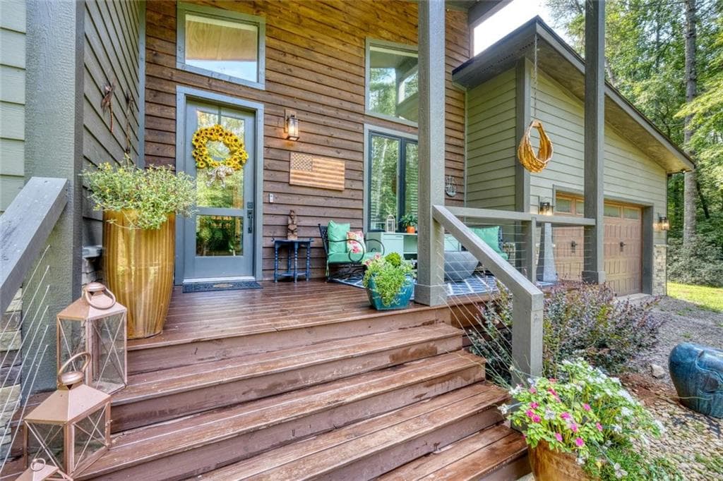 3 bedroom, 3 bathroom, 2,251 sq ft single family residence for sale at 6824 Mountain Laurel Road, Hiawassee, GA 30546 — photo 3