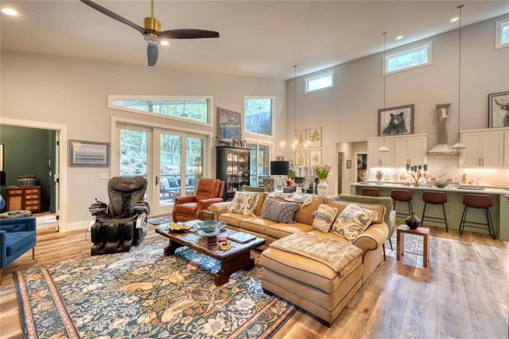 3 bedroom, 3 bathroom, 2,251 sq ft single family residence for sale at 6824 Mountain Laurel Road, Hiawassee, GA 30546 — photo 9