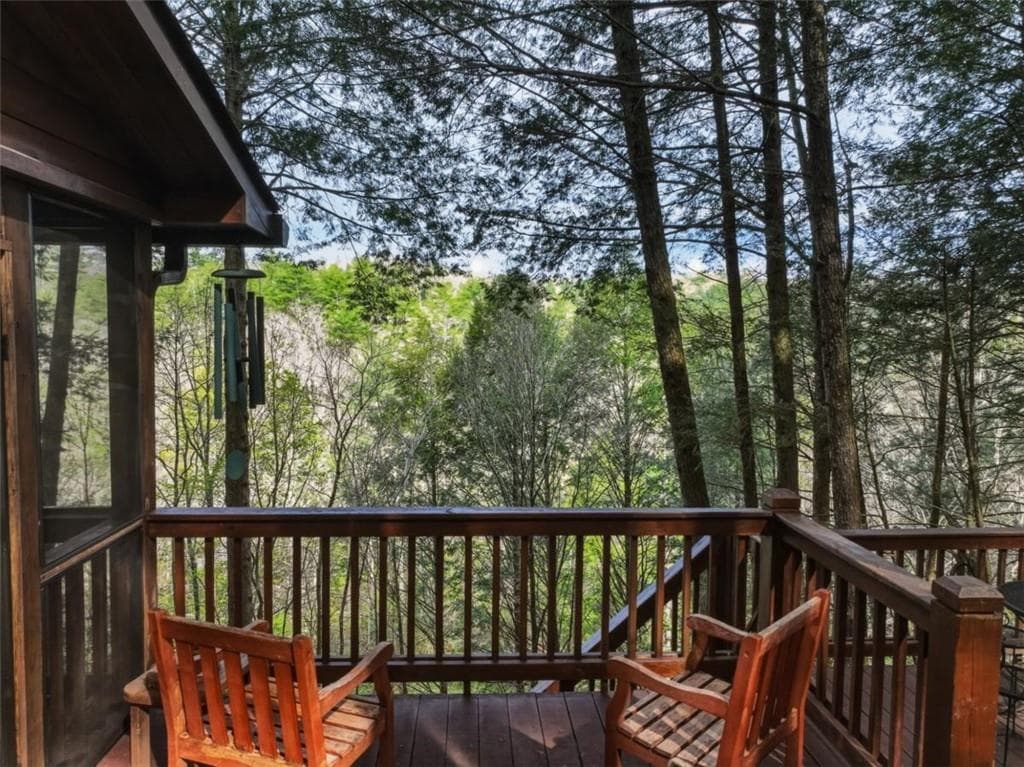 5 bedroom, 4 bathroom, 3,538 sq ft single family residence for sale at 58 River Road, Ellijay, GA 30522 — photo 10