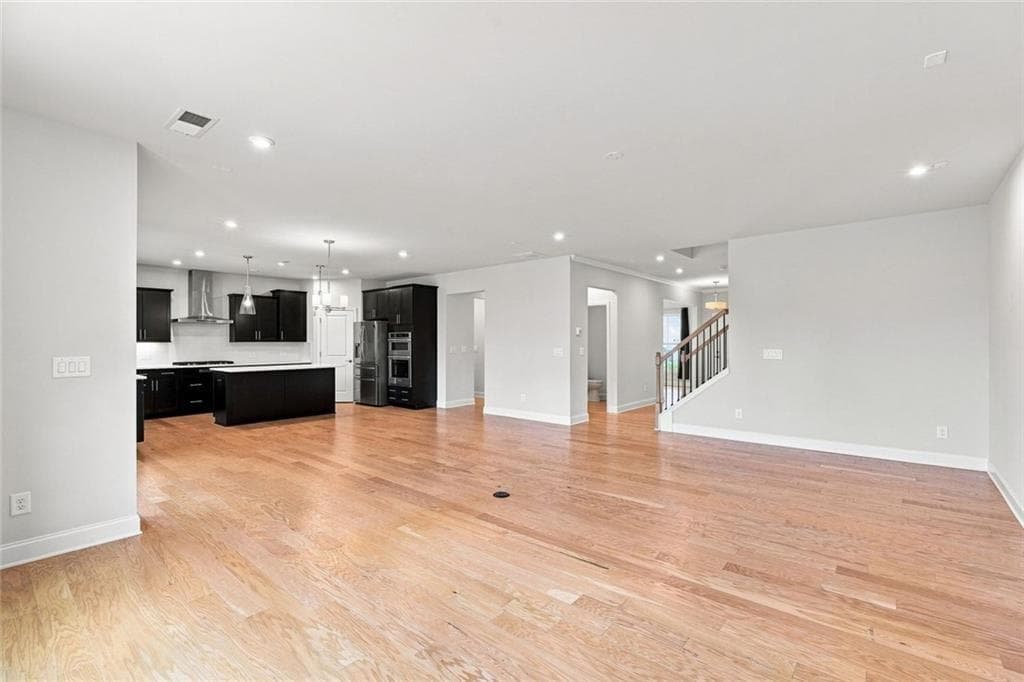 5 bedroom, 4 bathroom, 3,522 sq ft single family residence for rent at 406 Riverclub Road, Acworth, GA 30101 for $3,300 a month — photo 9