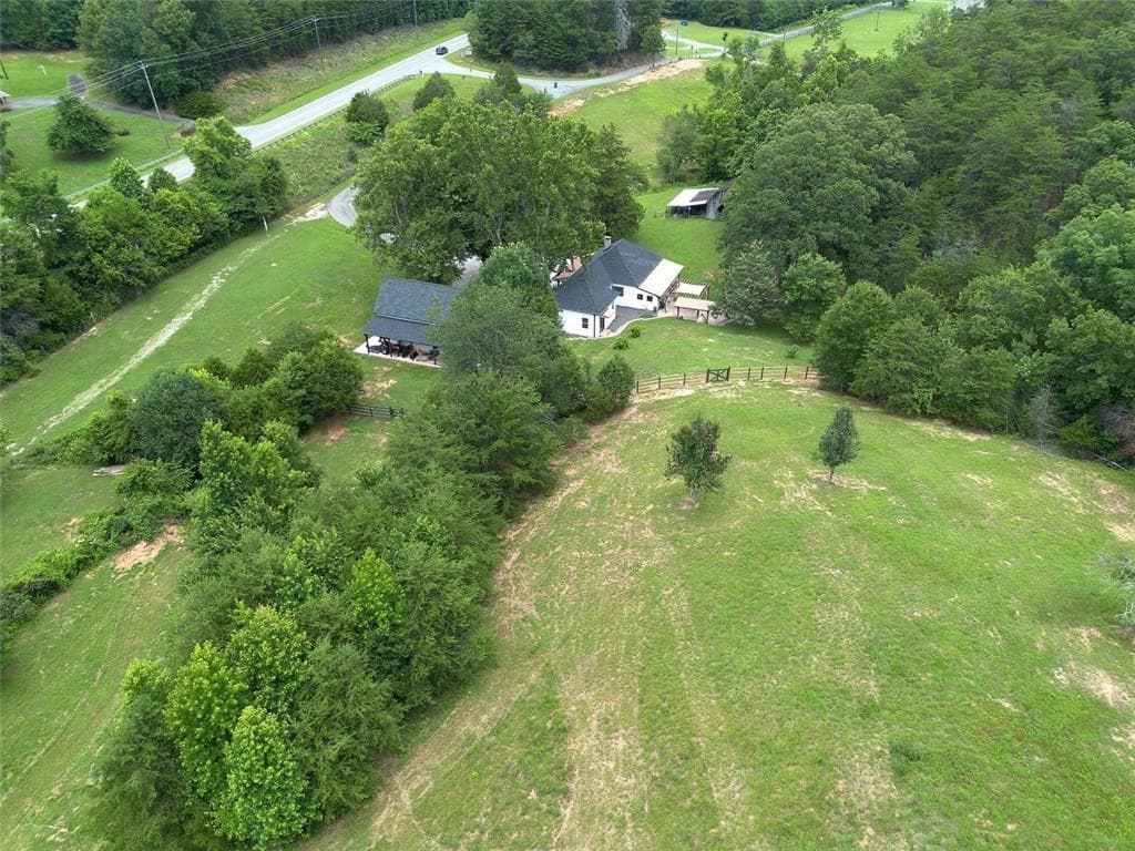 3 bedroom, 2 bathroom, 2,310 sq ft single family residence for sale at 182 Henry Mack Hill Road, Rydal, GA 30171 — photo 7