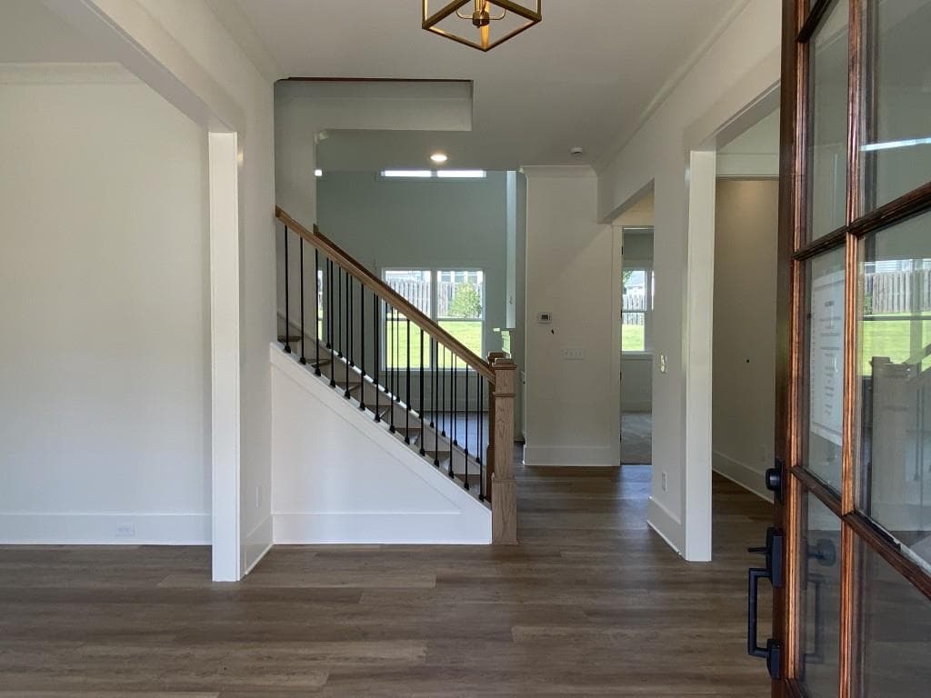 5 bedroom, 4 bathroom, 3,071 sq ft single family residence for sale at 3405 Hillshire Drive, Cumming, GA 30028 — photo 3