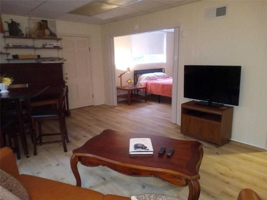 4 bedroom, 3 bathroom, 2,030 sq ft single family residence for rent at 1224 Poplar Grove Drive, Atlanta, GA 30306 for $3,850 a month — photo 4