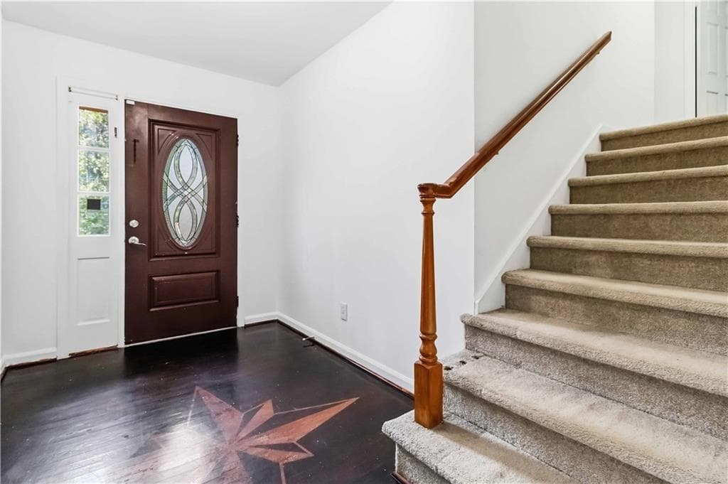 4 bedroom, 3 bathroom, 2,135 sq ft single family residence under contract at 4348 Executive Drive, Stone Mountain, GA 30083 — photo 5