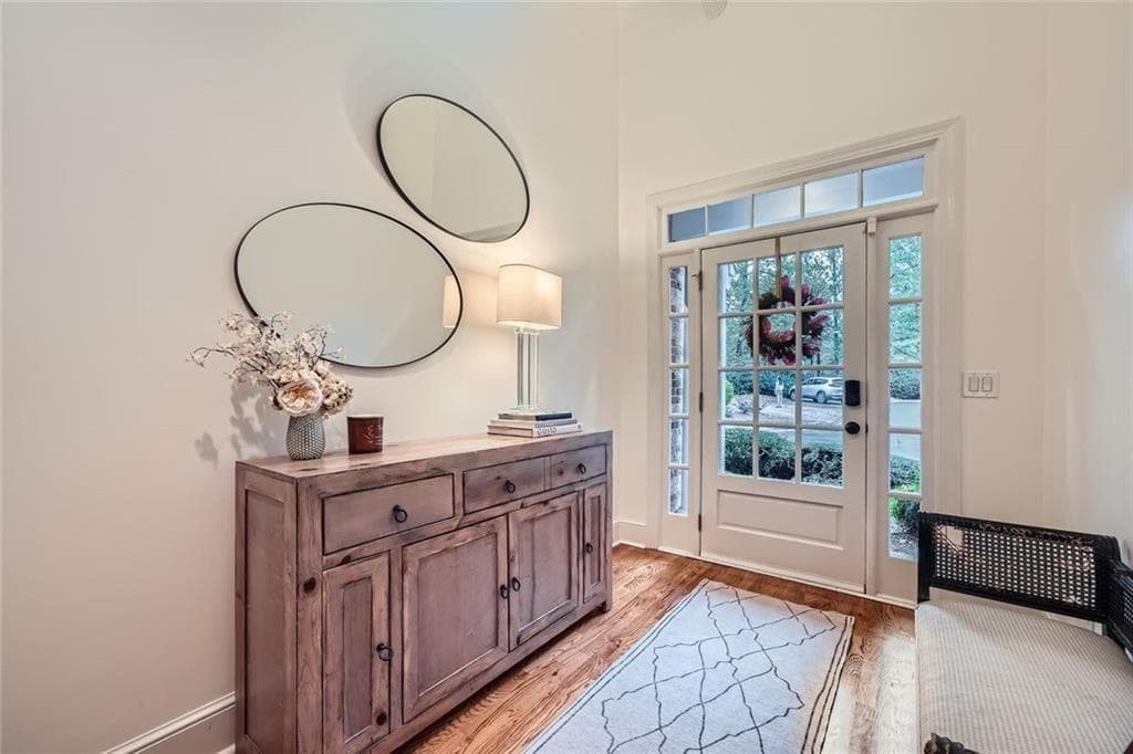 3 bedroom, 4 bathroom, 3,180 sq ft townhouse for rent at 4669 Ivygate Circle, Atlanta, GA 30339 for $4,250 a month — photo 3