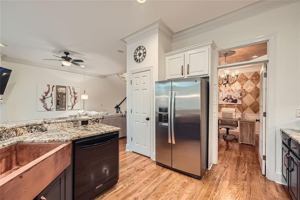 3 bedroom, 4 bathroom, 3,180 sq ft townhouse for rent at 4669 Ivygate Circle, Atlanta, GA 30339 for $4,250 a month — photo 7