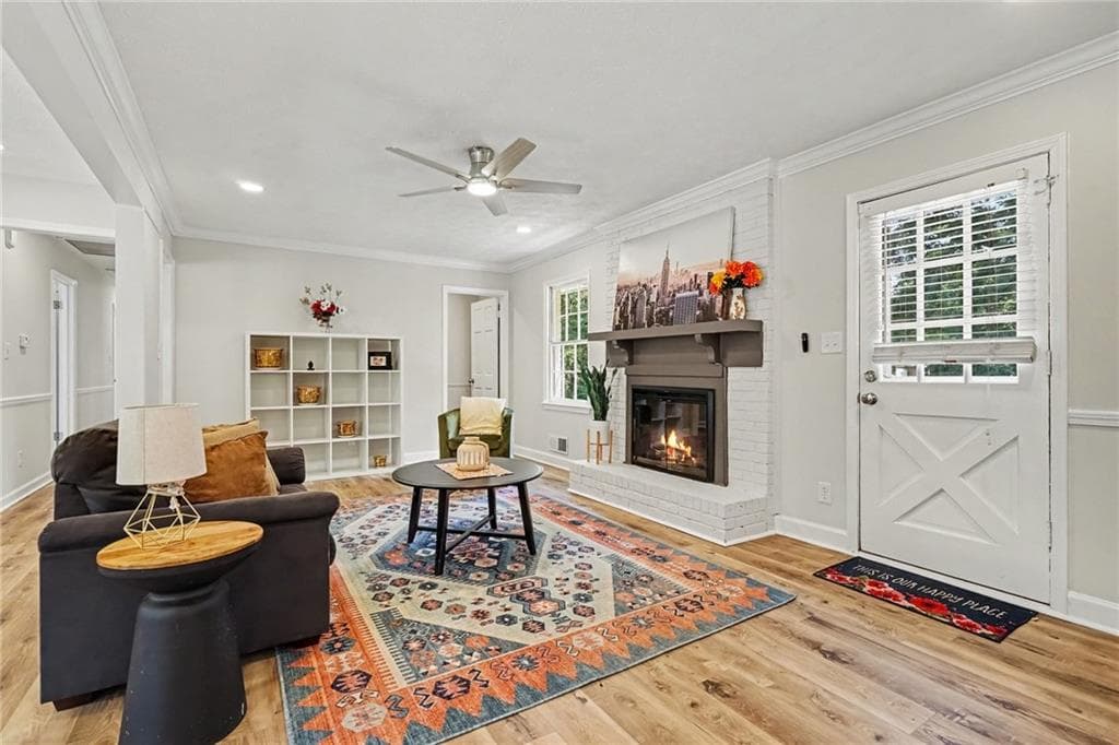 4 bedroom, 3 bathroom, 2,498 sq ft single family residence under contract at 3802 Imperial Drive, Snellville, GA 30039 — photo 6
