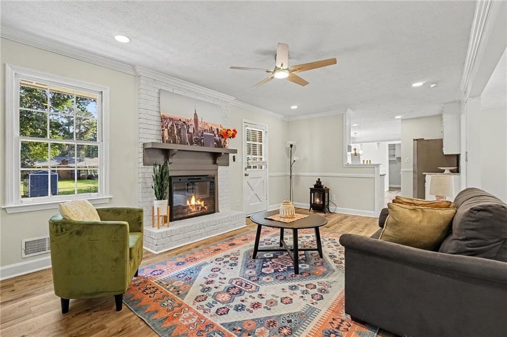 4 bedroom, 3 bathroom, 2,498 sq ft single family residence under contract at 3802 Imperial Drive, Snellville, GA 30039 — photo 7