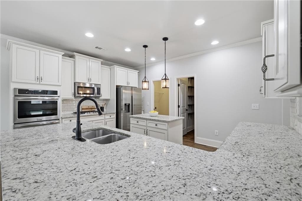 5 bedroom, 4 bathroom, 3,065 sq ft single family residence for sale at 4217 Rovello Way, Buford, GA 30519 — photo 5