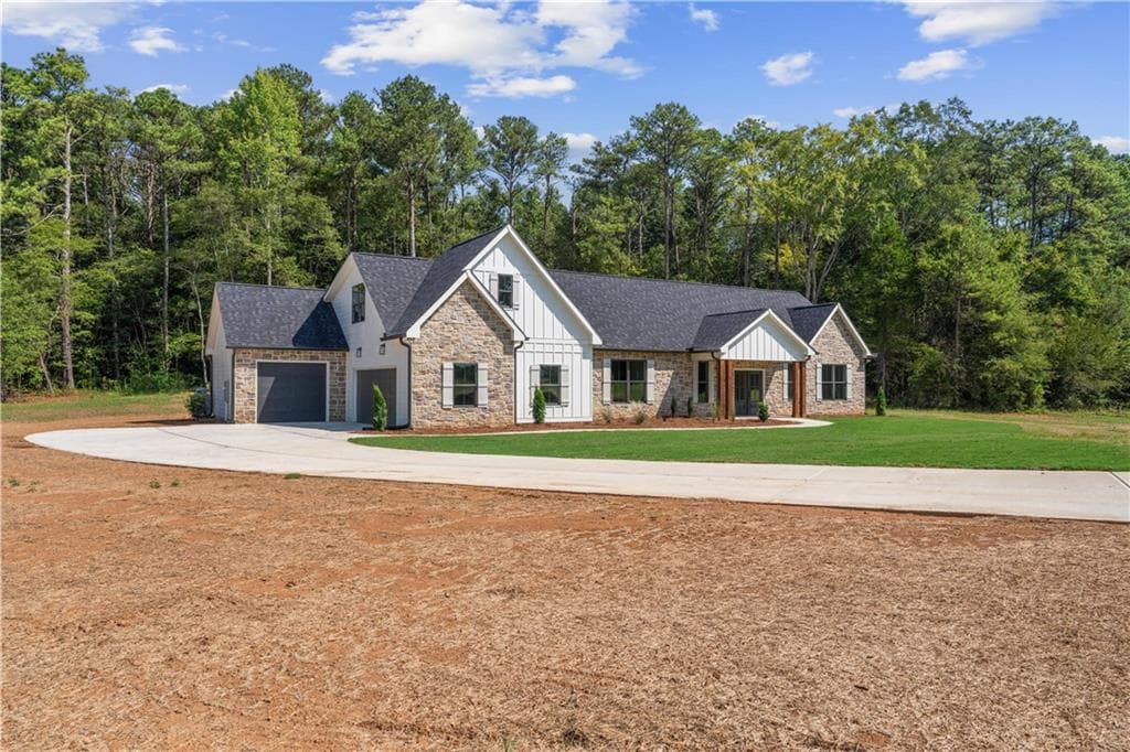 4 bedroom, 4 bathroom, 3,422 sq ft single family residence under contract at 108 Cline Drive, Cartersville, GA 30120
