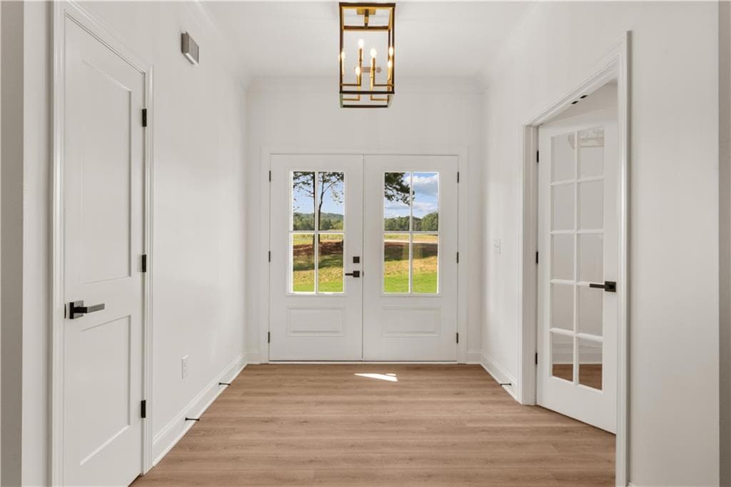 4 bedroom, 4 bathroom, 3,422 sq ft single family residence under contract at 108 Cline Drive, Cartersville, GA 30120 — photo 3