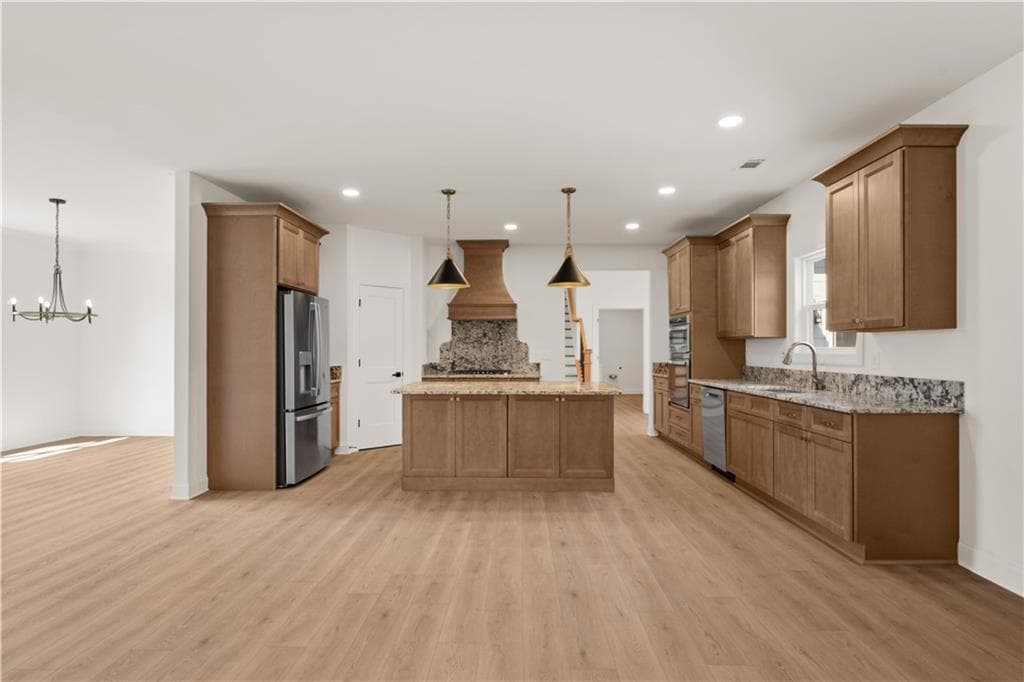 4 bedroom, 4 bathroom, 3,422 sq ft single family residence under contract at 108 Cline Drive, Cartersville, GA 30120 — photo 7