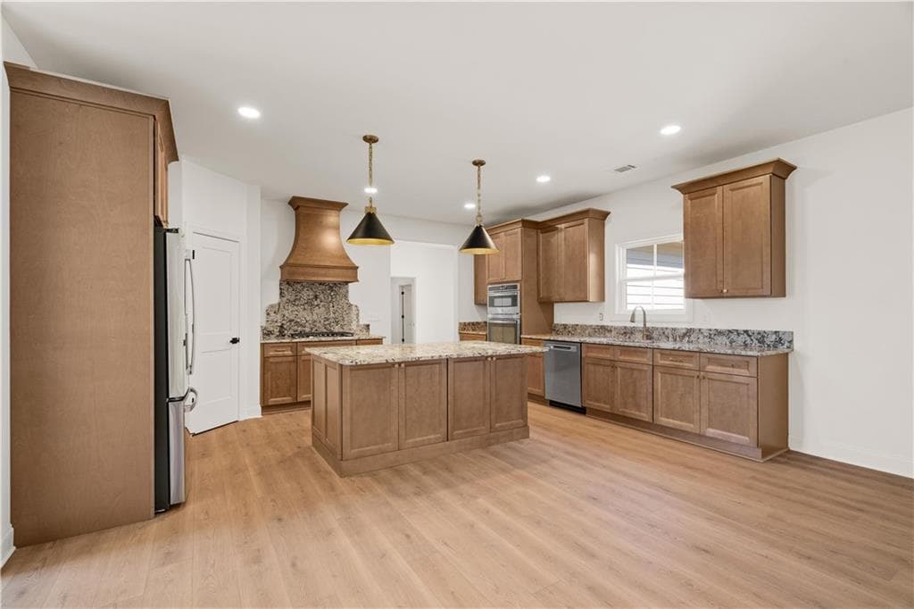 4 bedroom, 4 bathroom, 3,422 sq ft single family residence under contract at 108 Cline Drive, Cartersville, GA 30120 — photo 9