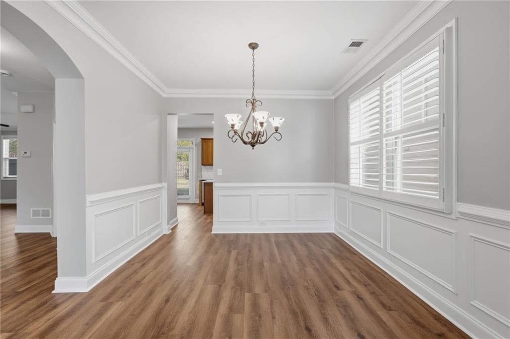 3 bedroom, 3 bathroom, 2,535 sq ft single family residence for sale at 4130 Granby Circle, Cumming, GA 30041 — photo 8
