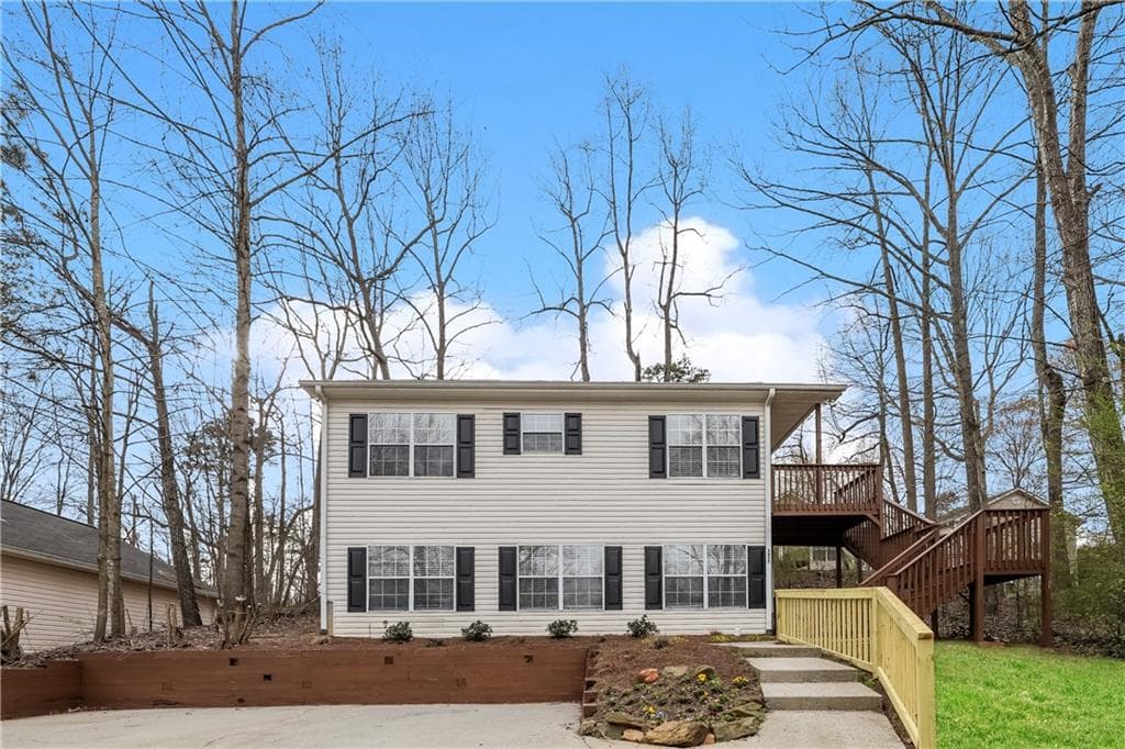 3 bedroom, 3 bathroom, 1,740 sq ft single family residence for rent at 5455 Quail Trail, Gainesville, GA 30506 for $1,930 a month