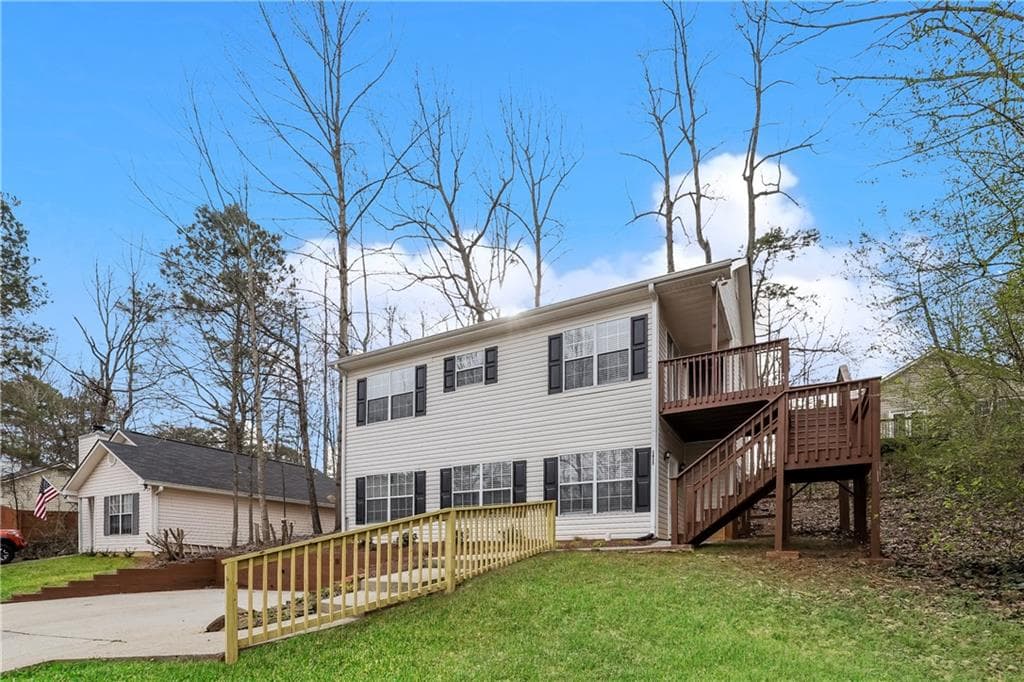 3 bedroom, 3 bathroom, 1,740 sq ft single family residence for rent at 5455 Quail Trail, Gainesville, GA 30506 for $2,015 a month — photo 2