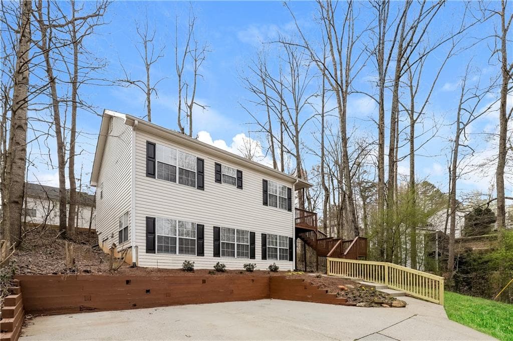 3 bedroom, 3 bathroom, 1,740 sq ft single family residence for rent at 5455 Quail Trail, Gainesville, GA 30506 for $2,015 a month — photo 3
