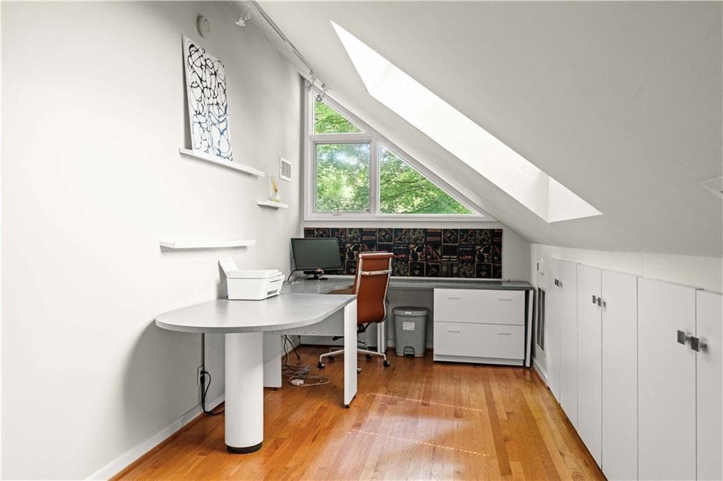 duplex under contract at 452 Sinclair Avenue, Atlanta, GA 30307 — photo 10