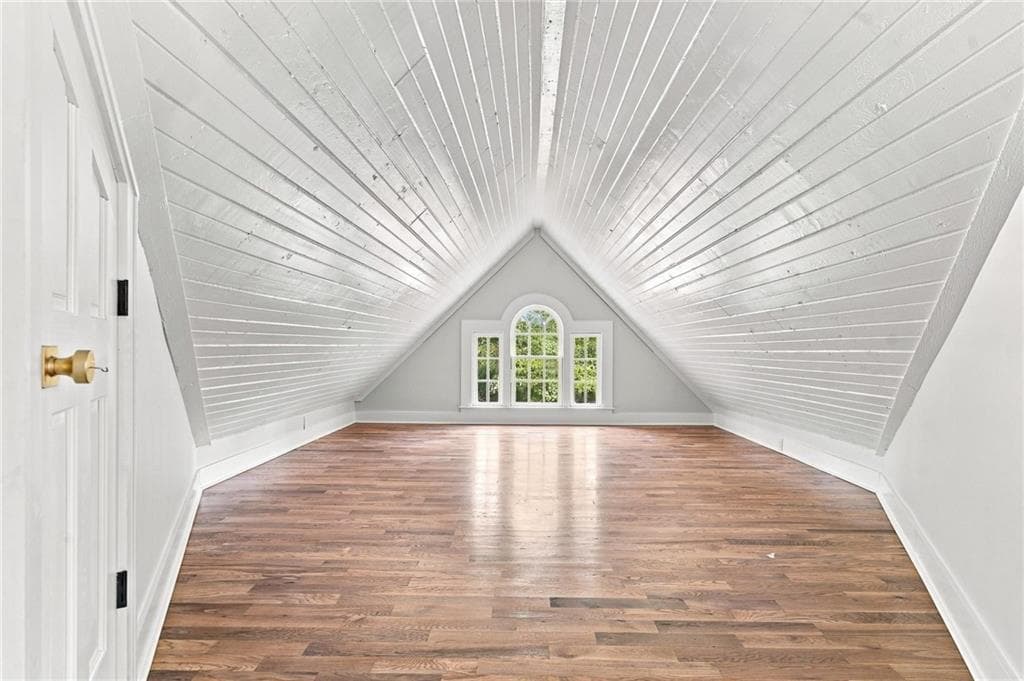 3 bedroom, 2 bathroom, 2,500 sq ft single family residence for rent at 884 Vedado Way, Atlanta, GA 30308 for $4,995 a month — photo 10