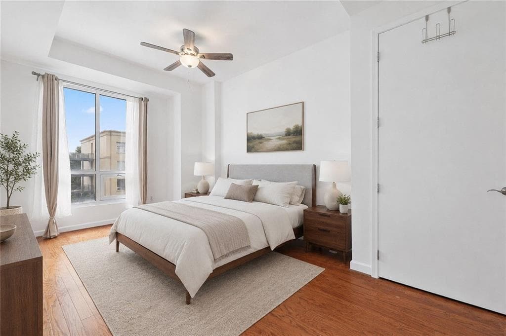 2 bedroom, 2 bathroom, 1,061 sq ft condominium for sale at 711 Cosmopolitan Drive 300, Atlanta, GA 30324 — photo 6