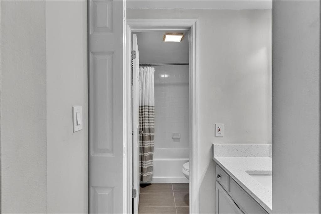 2 bedroom, 2 bathroom, 919 sq ft condominium for rent at 199 14th Street 910, Atlanta, GA 30309 for $2,650 a month — photo 10