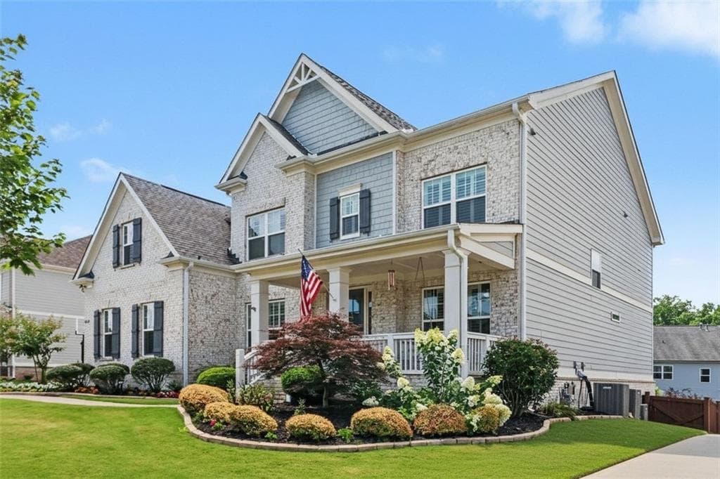 6 bedroom, 5 bathroom, 5,681 sq ft single family residence for sale at 3605 Valleyway Road, Cumming, GA 30040 — photo 4