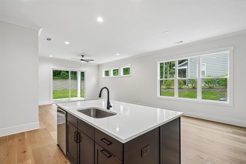 4 bedroom, 4 bathroom, 2,859 sq ft single family residence for sale at 4405 Ryker Road, Cumming, GA 30041 — photo 8