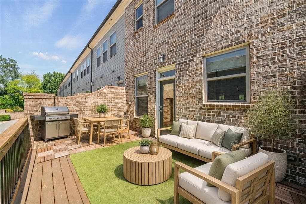 3 bedroom, 4 bathroom, 2,233 sq ft townhouse for sale at 3569 Parkside Way, Brookhaven, GA 30319 — photo 9